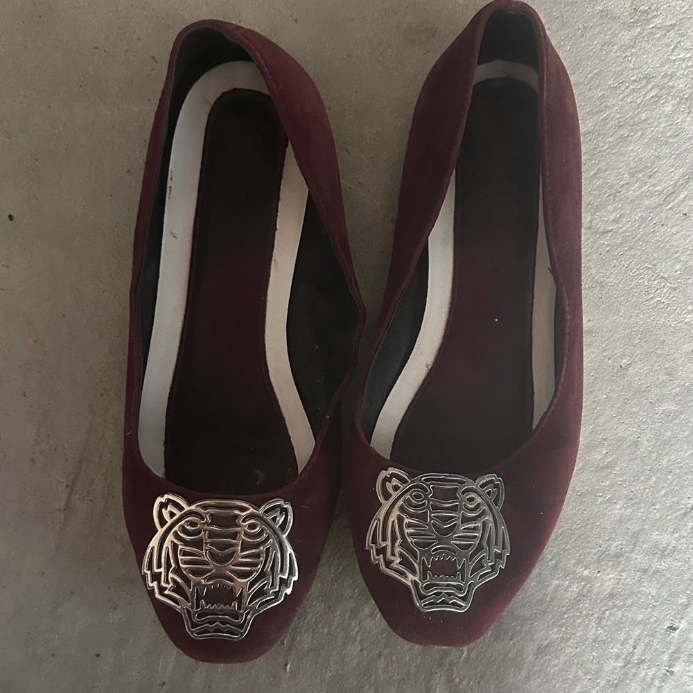 Kenzo Maroon Flats with Silver Tiger Accent